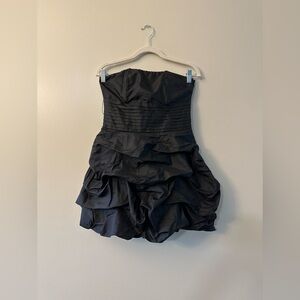 Snap size 7 dress